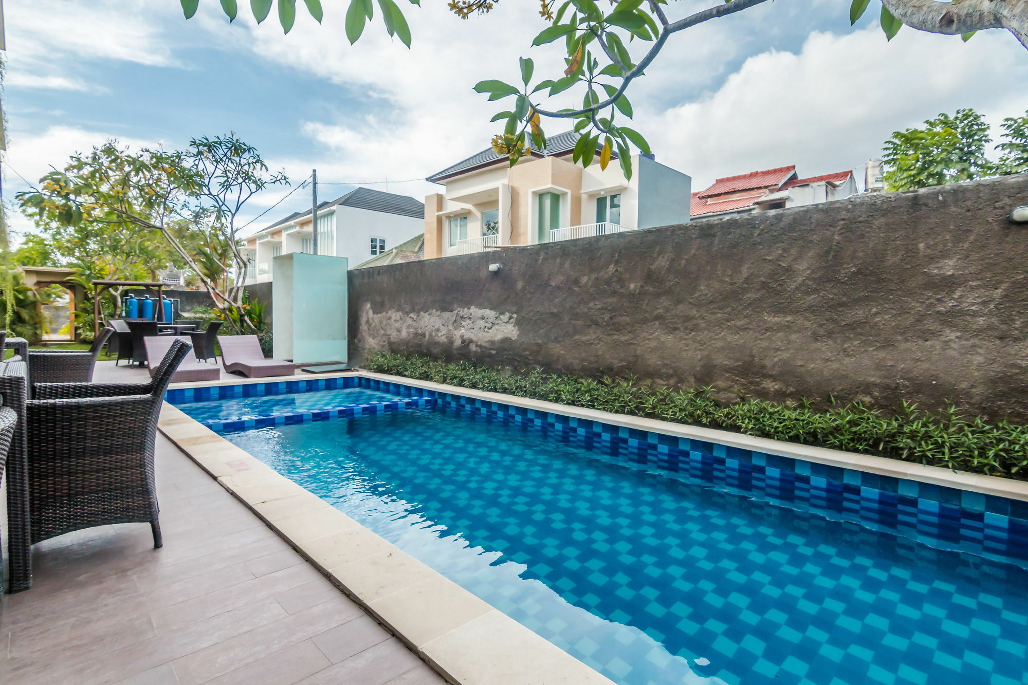 Zen Rooms Basic Jimbaran Taman Mulia Kültér fotó